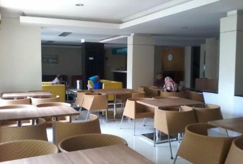 Reddoorz @ Hotel Arimbi Dewi Sartika Baru Μπαντούνγκ Εξωτερικό φωτογραφία