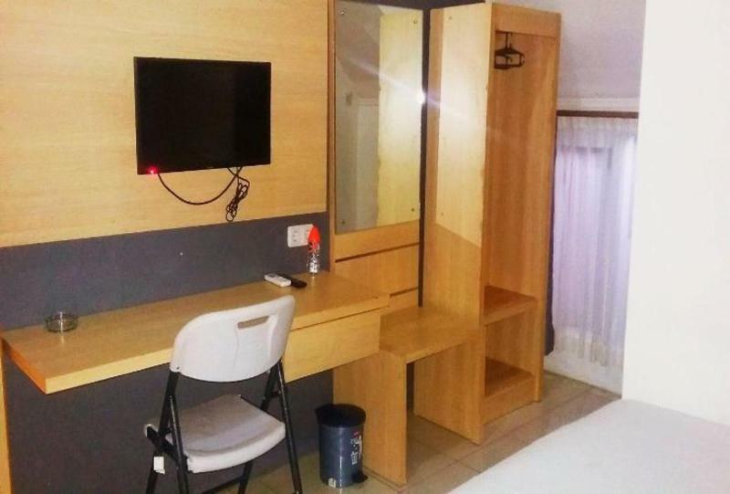 Reddoorz @ Hotel Arimbi Dewi Sartika Baru Μπαντούνγκ Εξωτερικό φωτογραφία